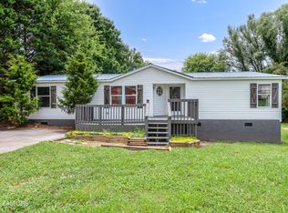 227 Kelsey Logan Dr, Walland, TN 37886
