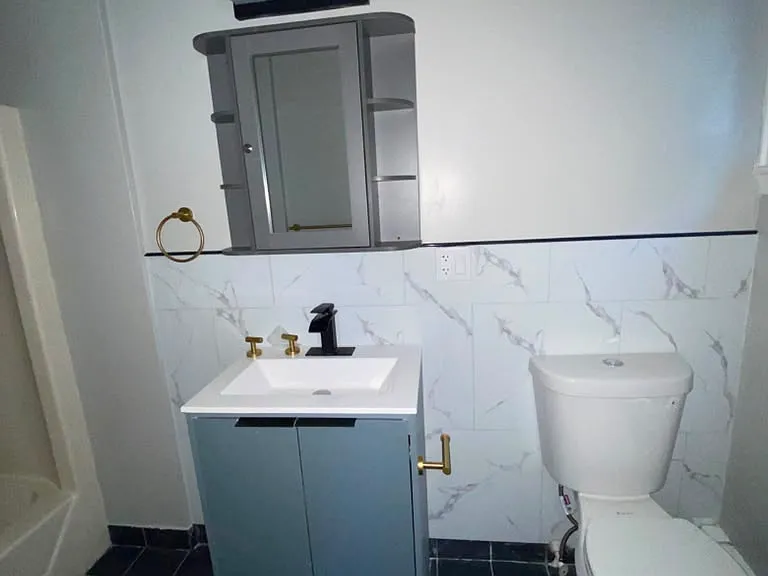 22 Croton Ave #2 — Photo 8
