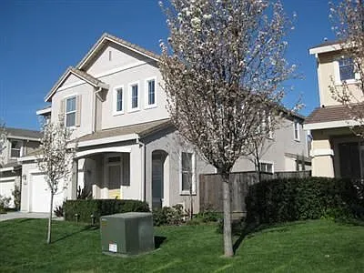 2915 Frigatebird Dr photo 1