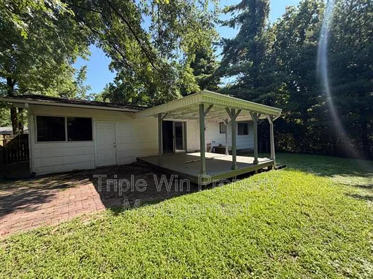 762 Del Marco Dr — Photo 30
