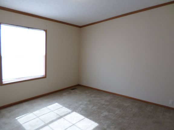 5th image of 9800 Bloomsbury Cir #266