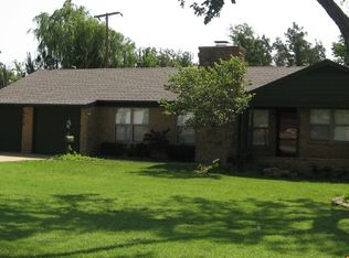 6416 N Pennsylvania Ave, Nichols Hills, OK 73116