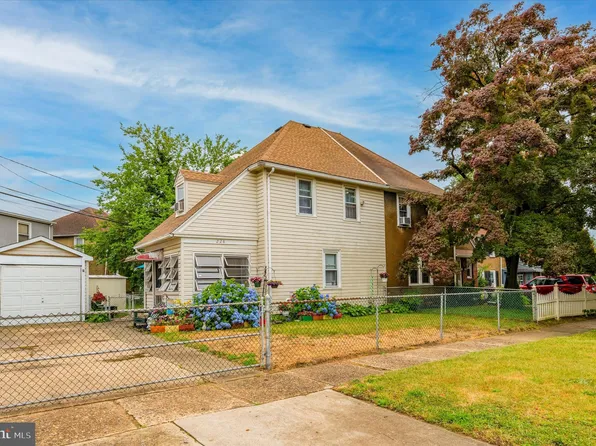 228 N Hannevig Ave, Brooklawn, NJ 08030