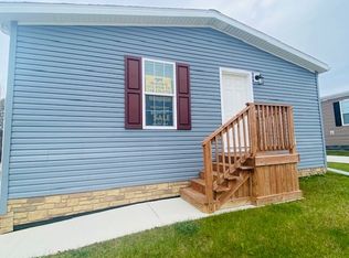 2360 Gibraltar Dr, Milford, MI 48380