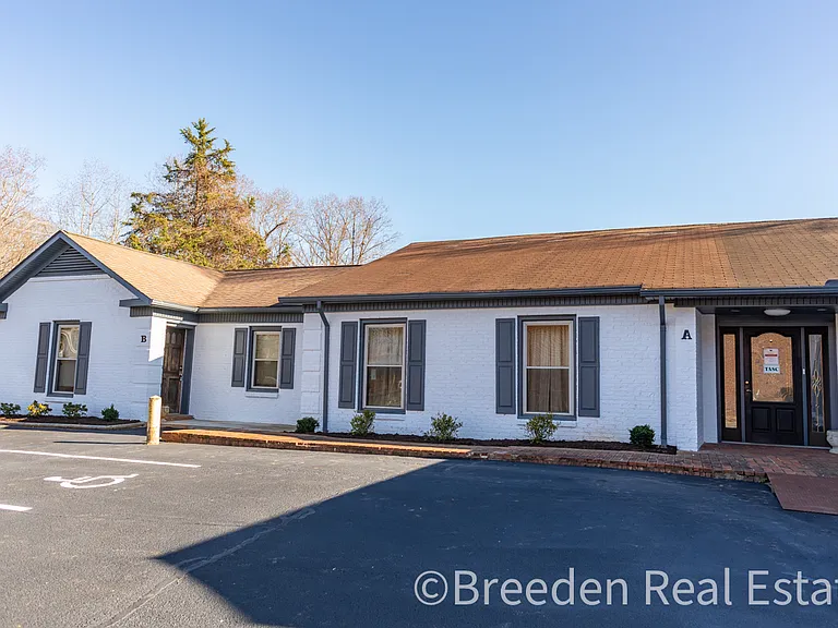 204 E McDowell St #A — Photo 9