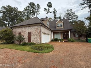 632 Sheringham Ct, Ridgeland, MS 39157