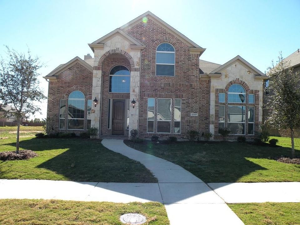 1st image of 12997 Preserve Ln