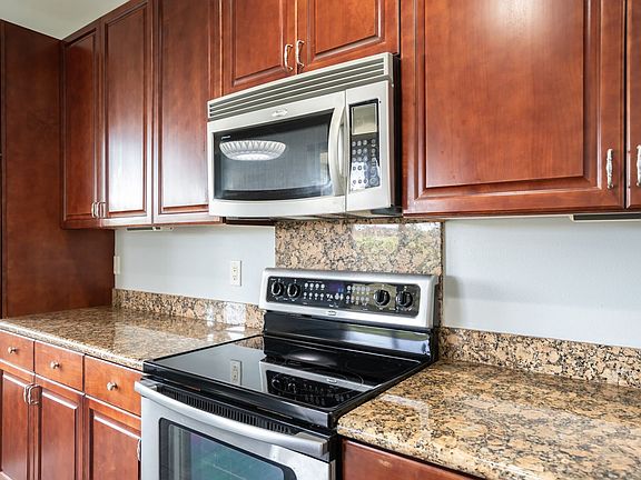 4th image of 29 Kai Ani Ln Unit 2103