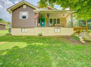 2636 Divide Rd, Mountain City, TN 37683