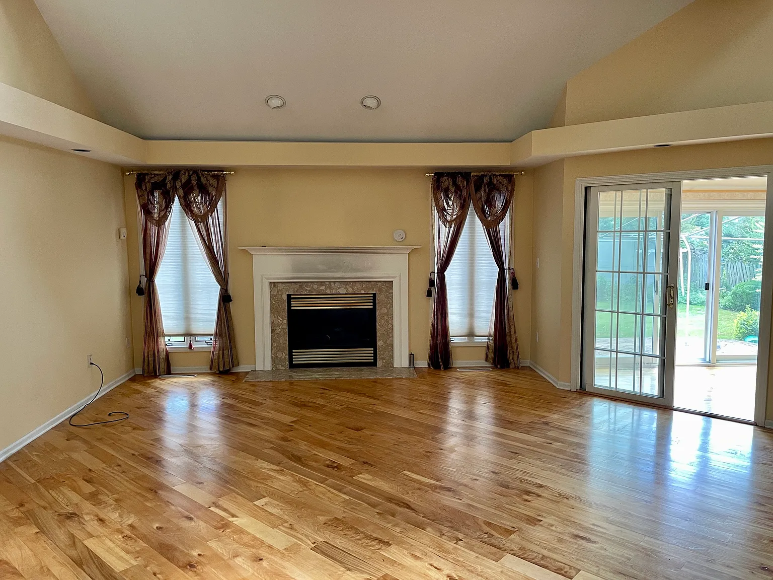35 Hobnail Dr — Photo 3