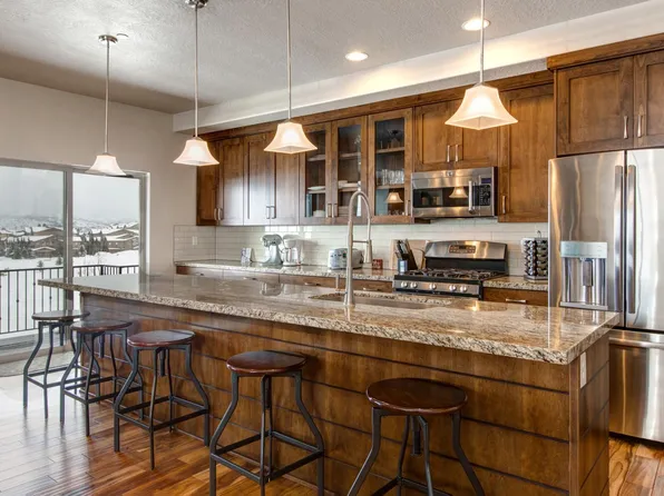 1052 W Abigail Dr, Kamas, UT 84036