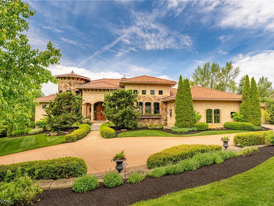 1st image of 4809 Lantern Hill Cir NW