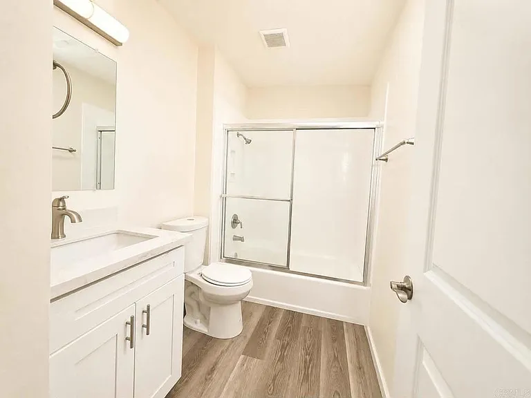 6111 Rancho Mission Rd #310 — Photo 5