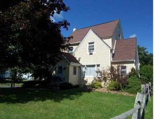 1645 Union St, Oneida, NY 13421