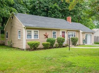 150 Pierce Rd, Weymouth, MA 02188