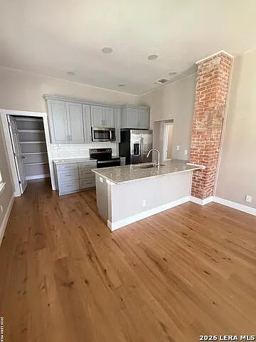435 Dunning Ave — Photo 3