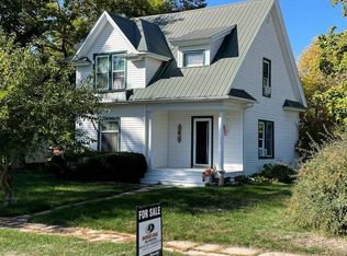 240 Rusk St, Orchard, NE 68764