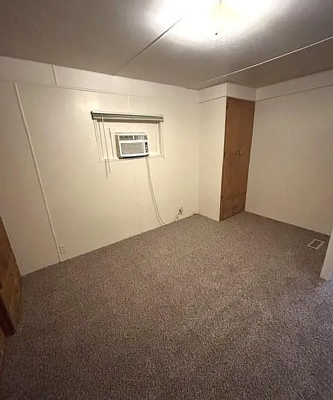 1074 W Johnston Ave — Photo 9