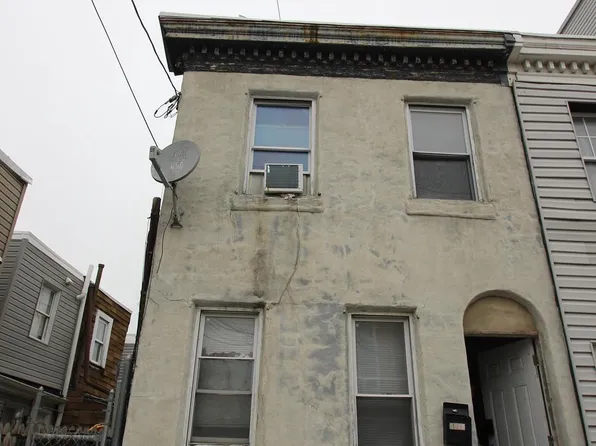 3006 Janney St, Philadelphia, PA 19134