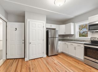 92 Hamilton St APT 3, Worcester, MA 01604