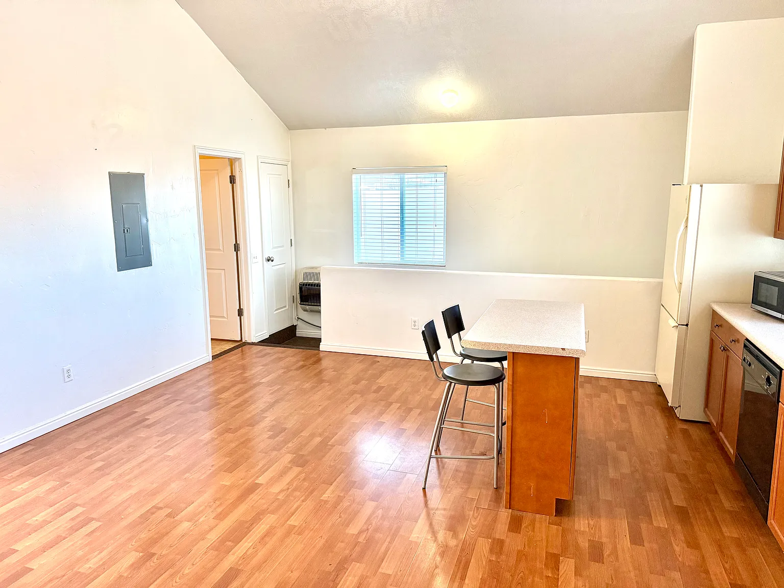 11567 S Harvest Crest Way — Photo 3