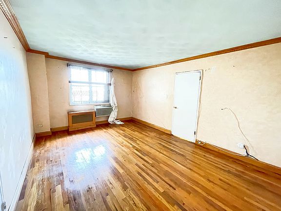 3090 Voorhies Ave APT 4G, Brooklyn, NY 11235 | Zillow