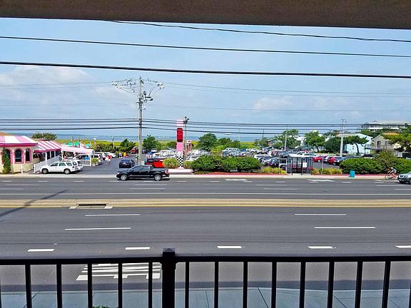 3rd image of 7704 Coastal Hwy Unit 103