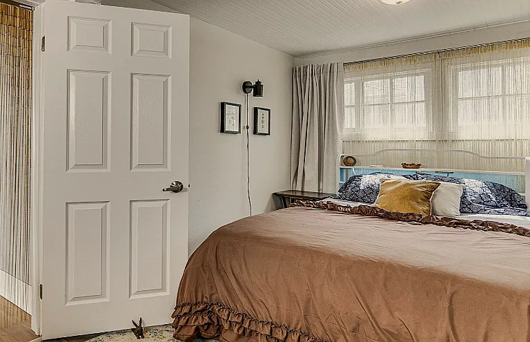 2221 W Bijou St — Photo 9
