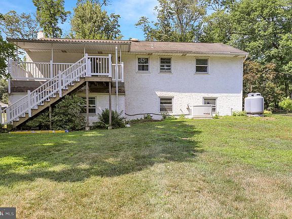 5th image of 367 Bishop Rd