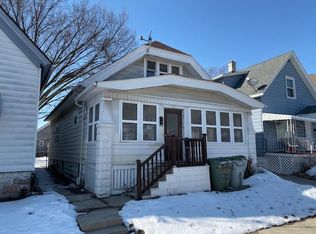 1551 S 15th Pl, Milwaukee, WI 53204