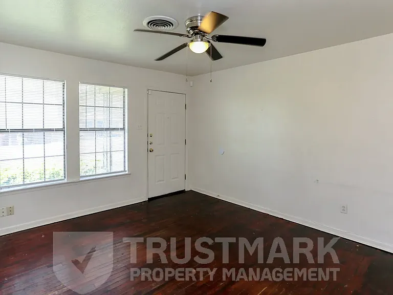 507 Adams Ave #A — Photo 13