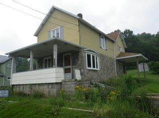 848 Theatre Rd, Saint Benedict, PA 15773