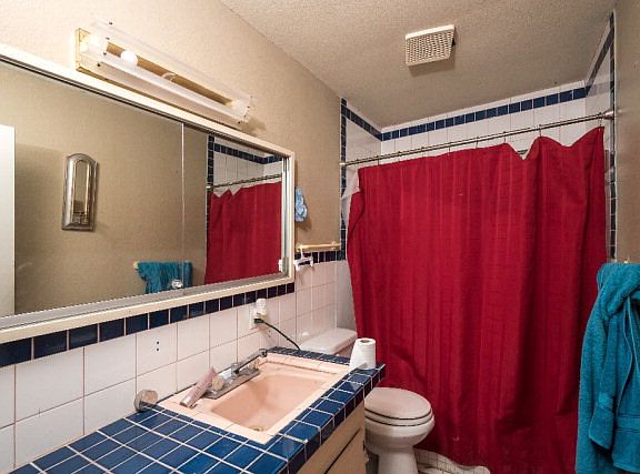 4th image of 1227 S Aster St