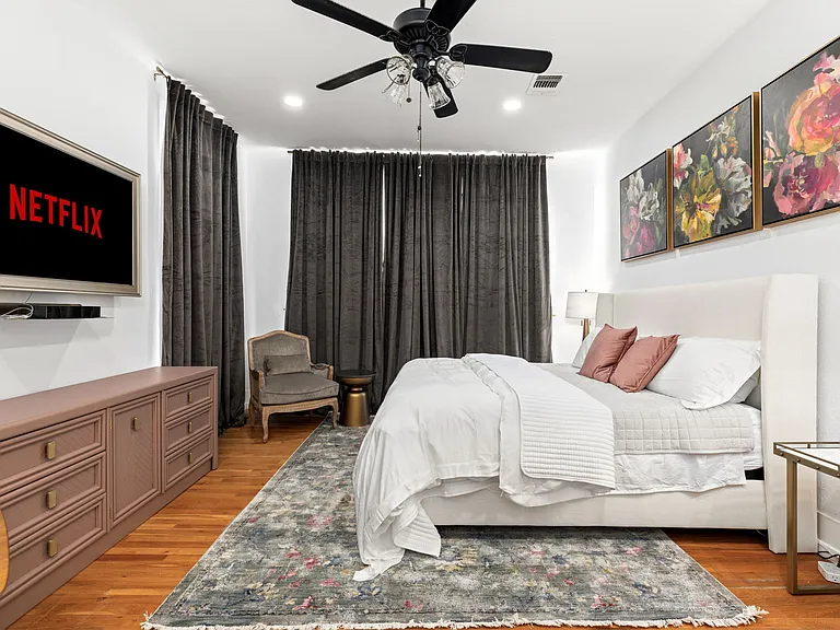 110 E Craig Pl #2 — Photo 10