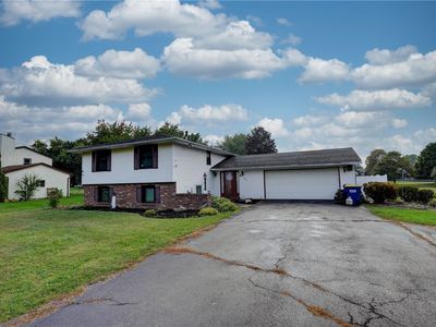 331 Phillips Rd, Webster, NY, 14580