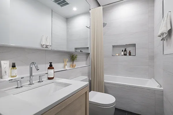 Rented by Dallien Realty Limited Liability Company | media 37