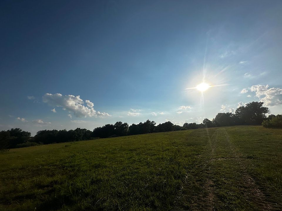 2nd image of TRACT Nine Audrain Rd #935