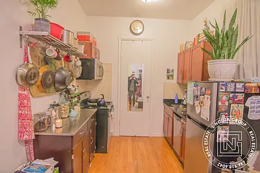 Rented by Nolita Group