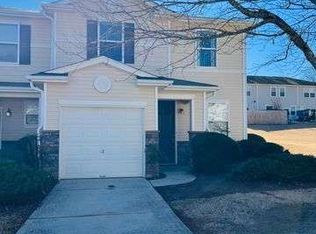 522 Rendezvous Rd, Acworth, GA 30102