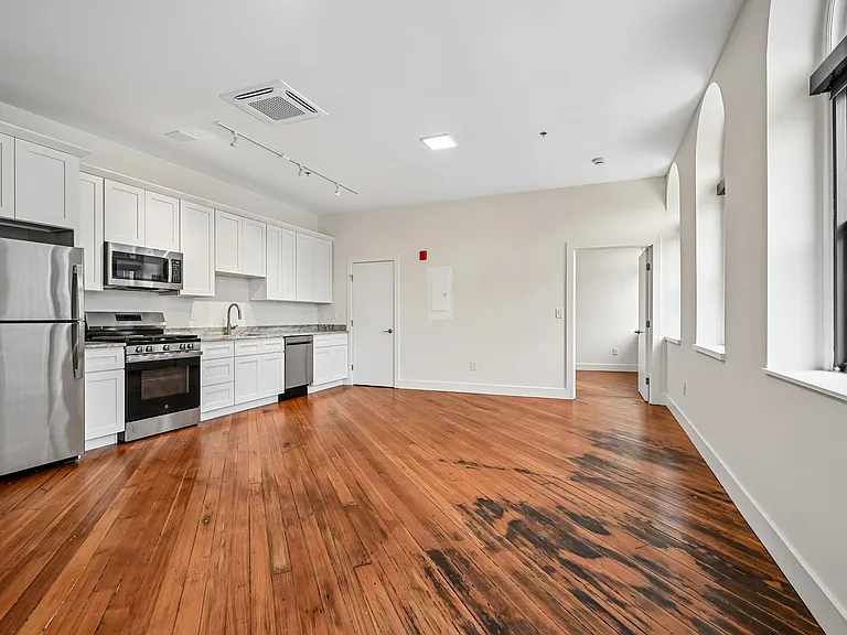Lauderdale Lofts — Photo 16