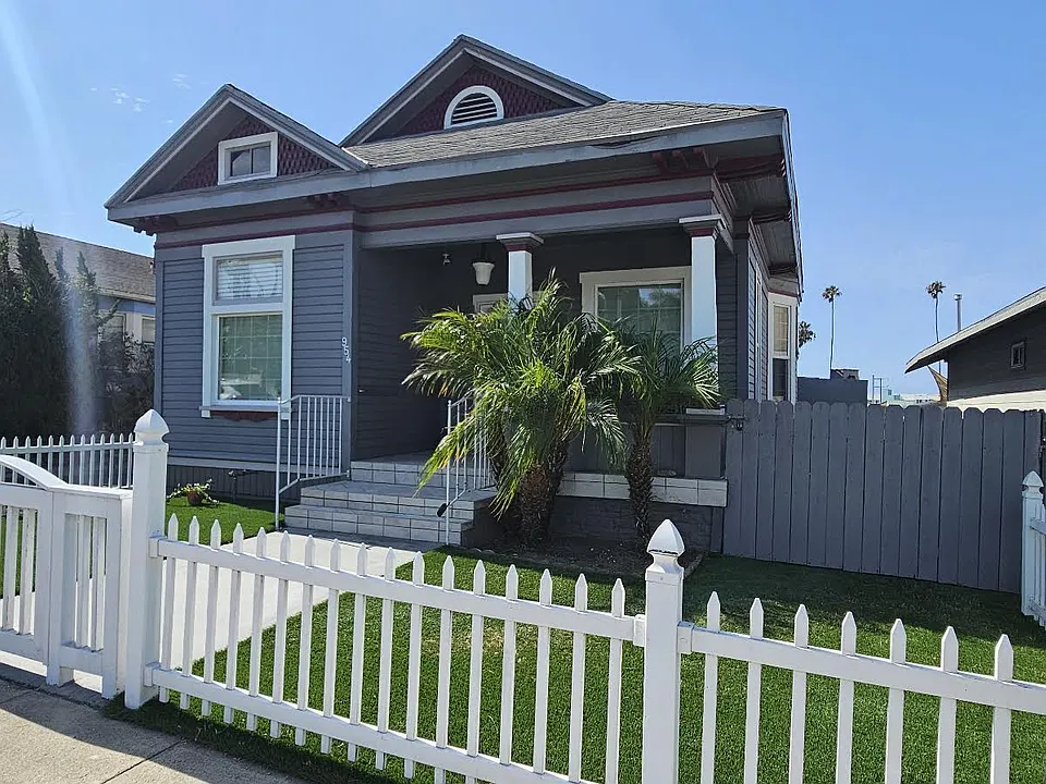 954 E Thompson Blvd #1