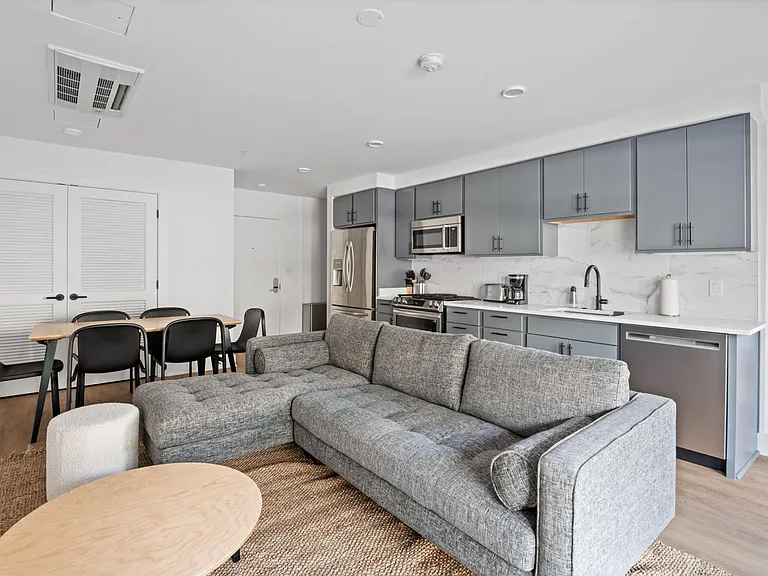 District - Co-Living — Photo 40