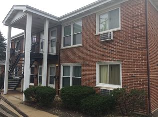 4340 Wilson Ave APT 6, Downers Grove, IL 60515