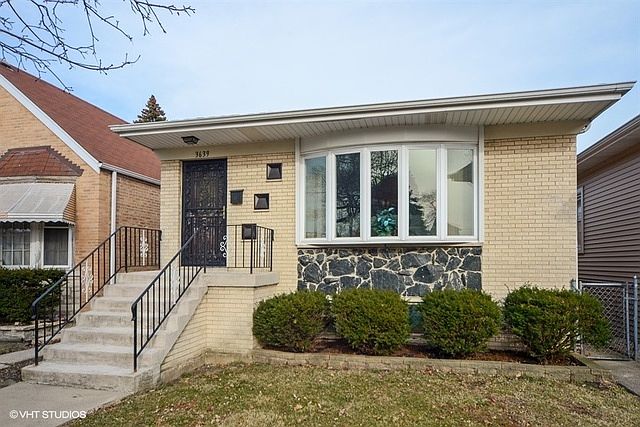 1st image of 3639 N Odell Ave