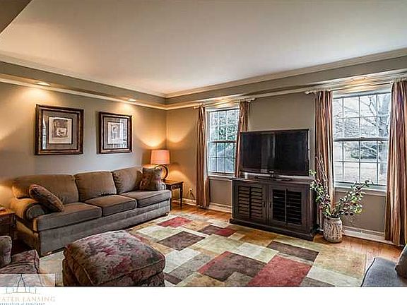2nd image of 3595 E Arbutus Dr