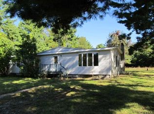 578 County Route 405, Greenville, NY 12083