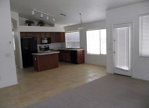 4th image of 17436 N Gatun Ave