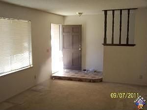 3rd image of 9817 E Avenue S14