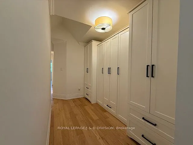 213 Cranbrooke Ave — Photo 16