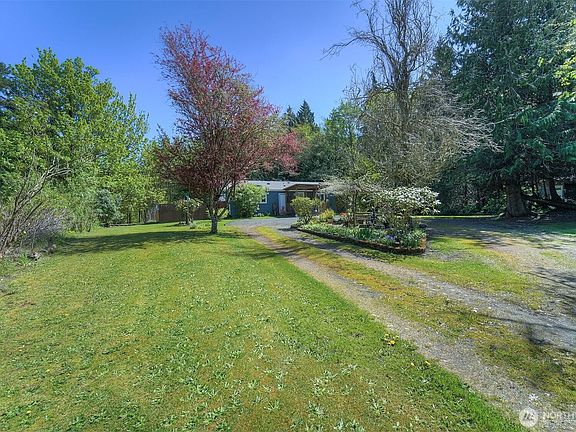3rd image of 8163 NE Eaglepoint Lane